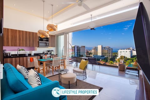 Penthouse at D'esire with stunning view