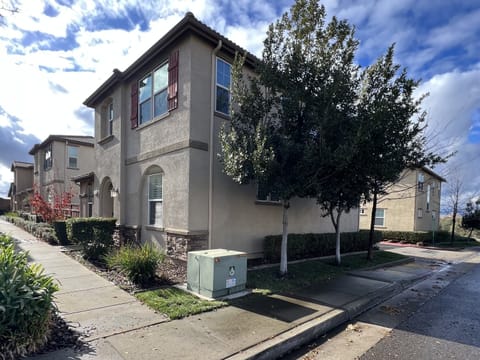 House and street parking