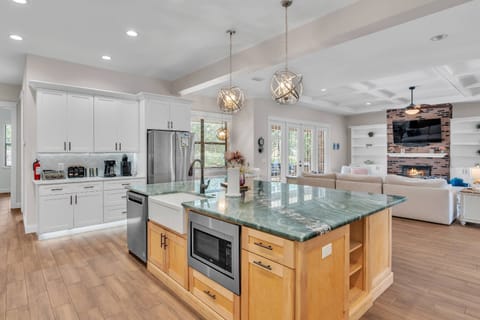Gorgeous gourmet kitchen with large island to enjoy cooking with family & friends!