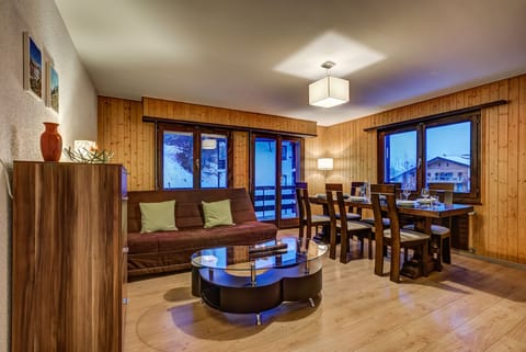 Living-dining room