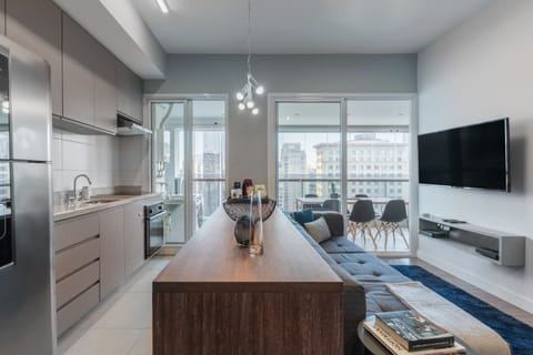 Apartamento Superior Casal | Living area | Smart TV
