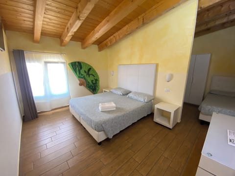 Triple Room | Premium bedding, desk, blackout drapes, soundproofing