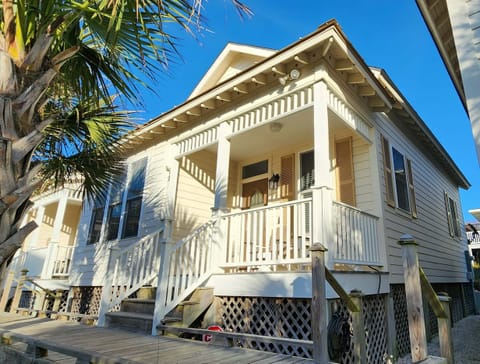Front Right View of Exterior Front