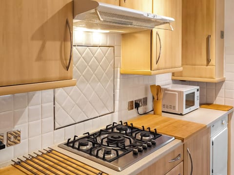 Kitchen | Kennet Valley View, Reading