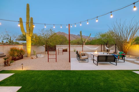 Your private desert escape with mountain views and Tucson sunsets awaits.
