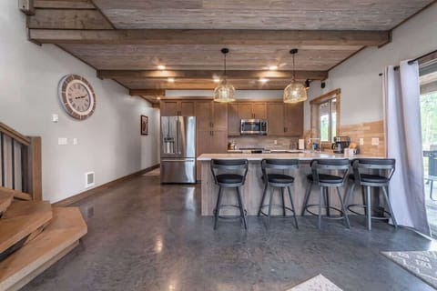 Stay as a family, enjoy all your time together.