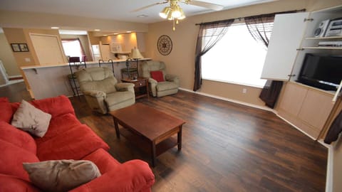 Unit may vary in layout, view, floor, and decor. 