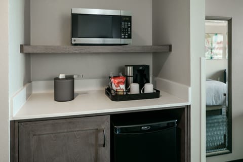 Desk, free WiFi, bed sheets, wheelchair access