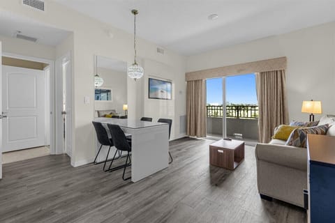 Livingroom, sofa bed, dining, balcony