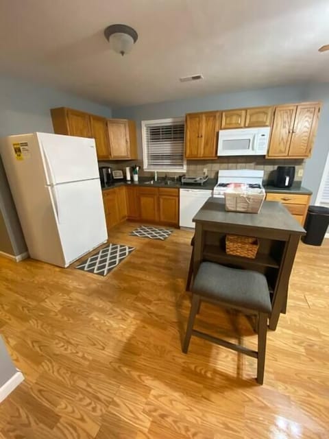 New Appliances Keurig Coffee Maker Brand new air fryer