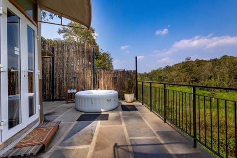Luxury Tent | Balcony view