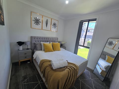 Main bedroom 