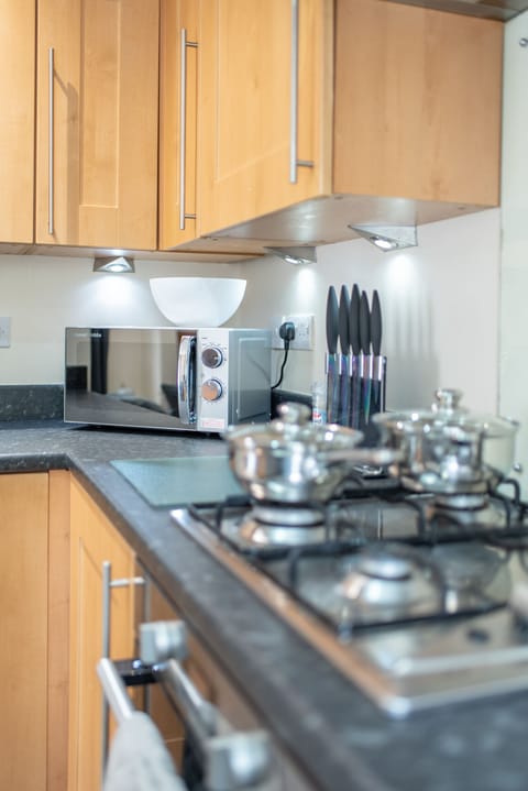 Apartment, Private Bathroom | Shared kitchen