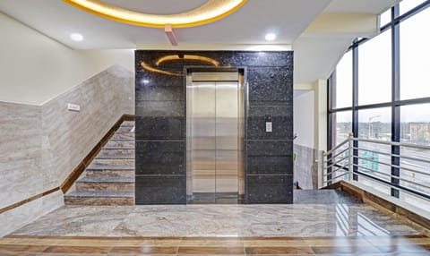 Elevator
