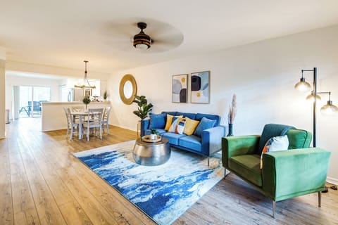 Naples Vacation Rental | 2BR | 2BA | 1,377 Sq Ft | Step-Free Access