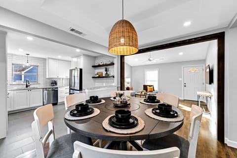 2 additional bar stools for seating