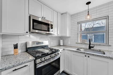 Gas range for all your cooking needs