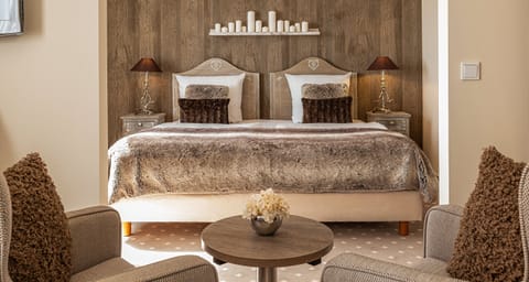 Classic-Juniorsuite | Hypo-allergenic bedding, in-room safe, desk, free WiFi