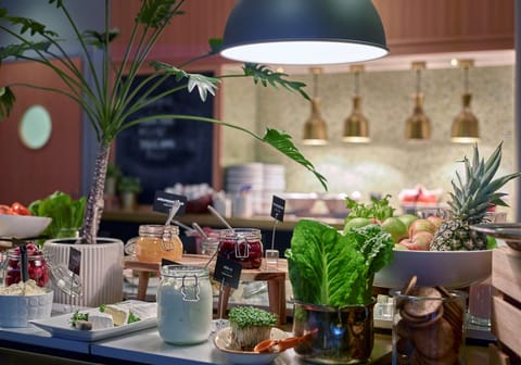 Daily buffet breakfast for a fee