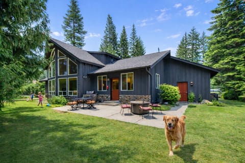 Cabin, 3 Bedrooms | Exterior