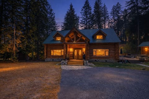 Cabin, 4 Bedrooms | Exterior