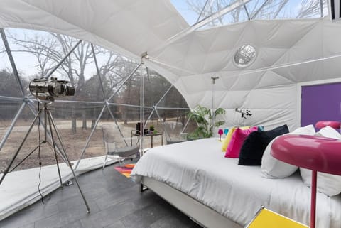 Comfy king bed