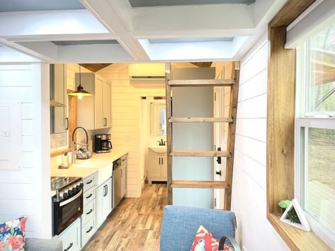 Prepare an excellent meal in this full-size kitchen. 