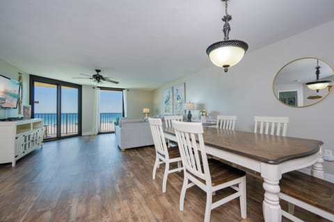 Phoenix IV 4023, Orange Beach, Alabama, beach front, 3 bedroom condominium on the 2nd floor