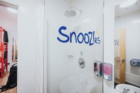 Shower, towels, soap, toilet paper