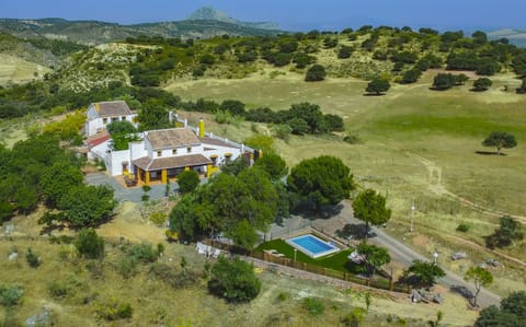 Rural house with pool in Archidona