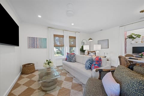 Open living/dining/kitchen - perfect for groups to enjoy each other