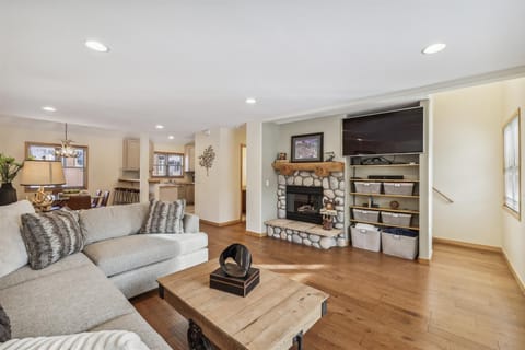 Living Room - Moose Xing - Frisco Vacation Rental