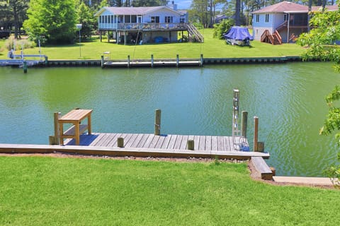 Dock