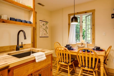 a90fcd5e-7b21-4543-940f-4c448a5fd67f