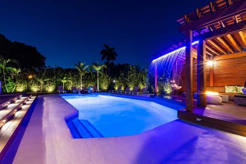 NOTE: A better deal on saving is available simply by booking directly through our website: Miami 4 you . net Visit our page to view our large inventory of Luxury Homes in Miami.