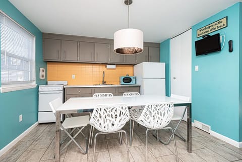 Royal Palms 307 4B-Kitchen Area