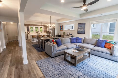 Main Level | Living Room