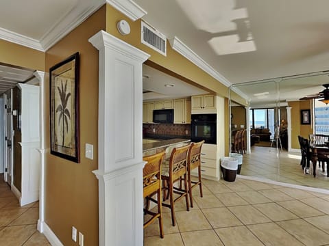 Breakfast Bar - Seating