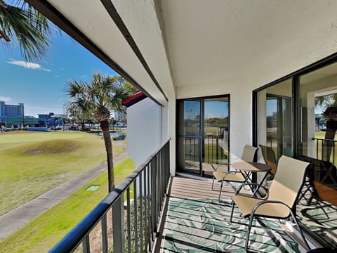Welcome to Edgewater Villa #1211