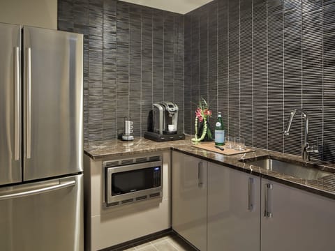 Coffee/tea maker, mini-fridge, microwave (on request)