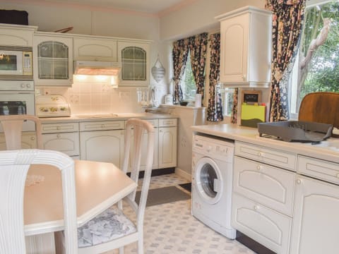 Kitchen/diner | Ty&rsquo;r Glyn, Llanbedrog