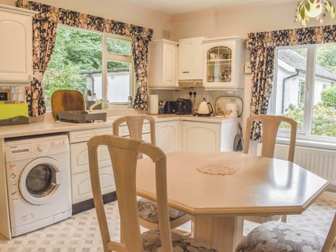 Kitchen/diner | Ty&rsquo;r Glyn, Llanbedrog