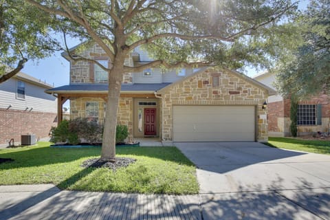 San Antonio Vacation Rental | 4BR | 2.5BA | 2,613 Sq Ft | Step-Free Entry
