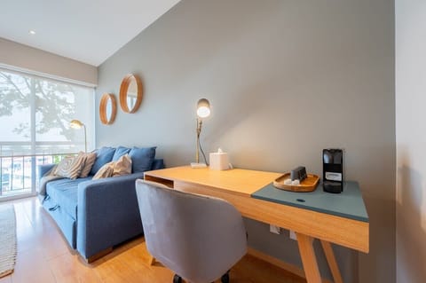 Comfortable compact office