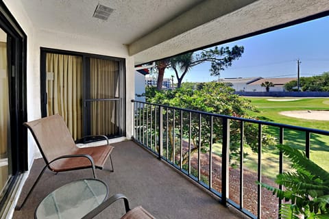 Welcome to Edgewater Villa #2011