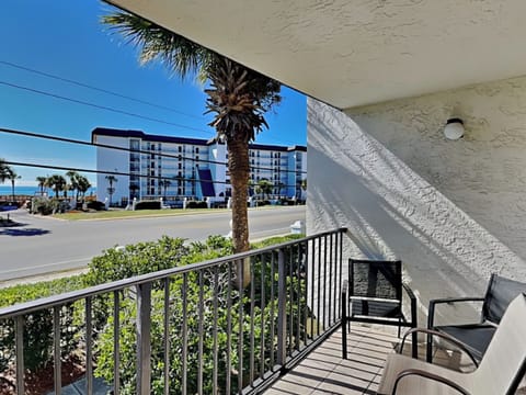 Welcome to Edgewater Villa #3209