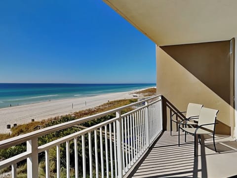 Welcome to Emerald Beach #333