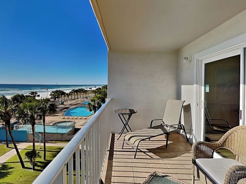Welcome to Summit Beach Resort #429