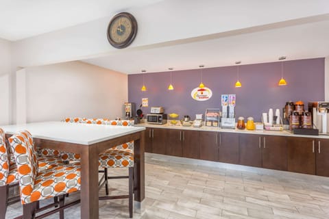 Free daily on-the-go breakfast