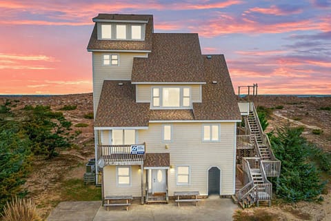 Surf or Sound Realty - 1090 - Main Image-2